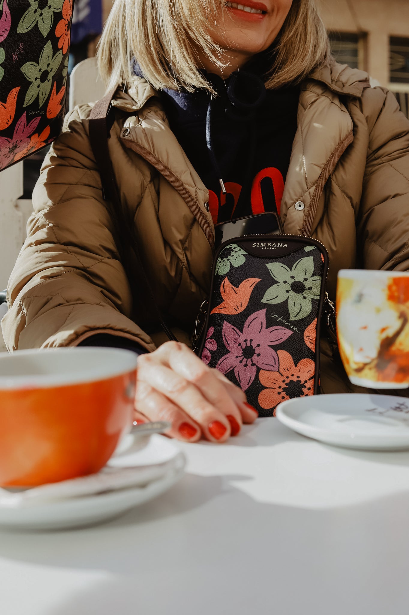 Funda Móvil Amor Flores